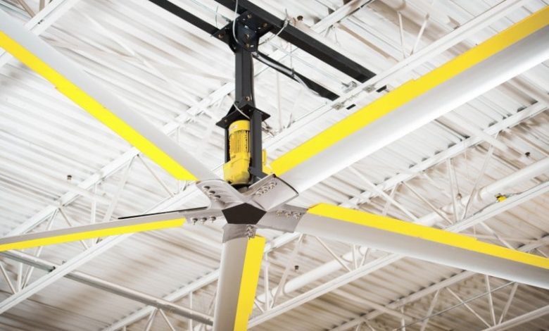 THE BENEFITS OF A WALL MOUNT HEAVY DUTY AIR CIRCULATOR FAN IN A WAREHOUSE