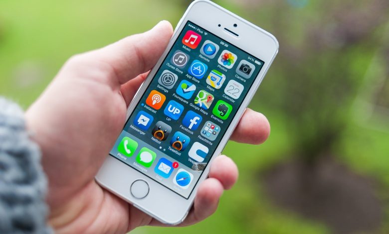 How to Find and Hire an iOS Developer to Make Your App